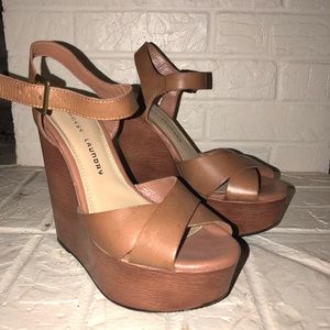 Chinese Laundry wedges